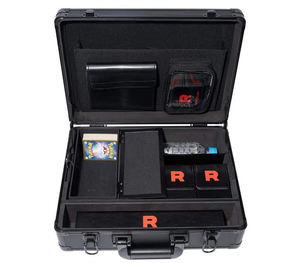 Team Rocket Attache Case 3 Kopie.webp